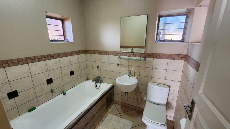 3 Bedroom Property for Sale in Cashan North West